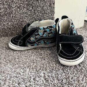 Skateboarding Dinosaur Crib Shoes